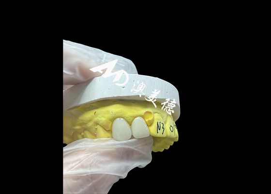 kupować Korony dentystyczne z naturalnego cyrkonium o wysokiej wytrzymałości i biokompatybilności online manufacture