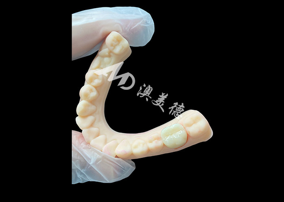 Dobra cena. Wysokiej wytrzymałości Ceramic Zirconia Posterior Dental Crown Wyższa estetyka i trwałość w Internecie